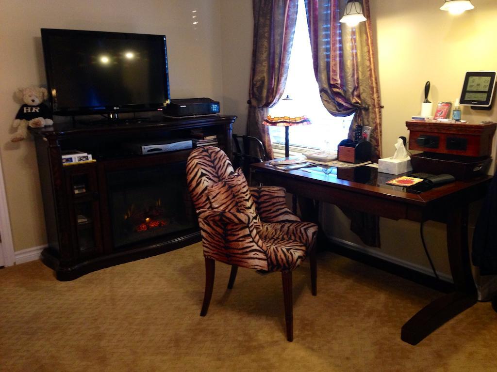 Serenity Ranch Bed & Breakfast Ancaster Luaran gambar