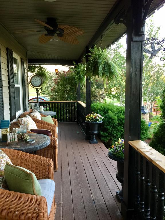 Serenity Ranch Bed & Breakfast Ancaster Luaran gambar